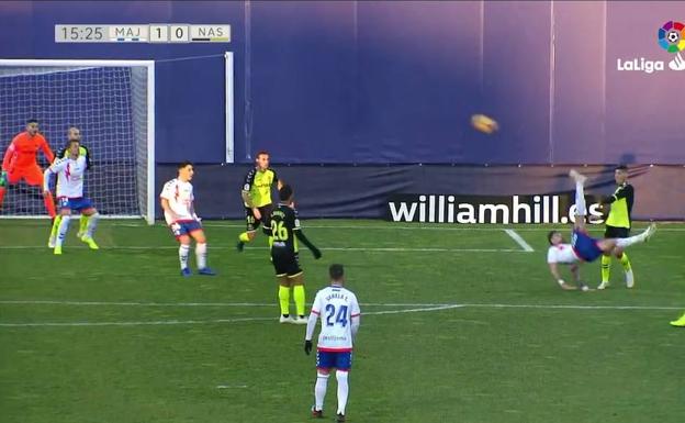 Luso Delgado, de chilena, marcó el mejor gol de la jornada. 