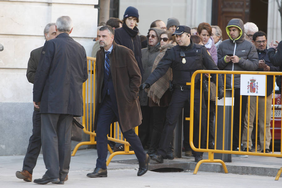 Comienza en el Tribunal Supremo el juicio por el proceso independentista en Cataluña.