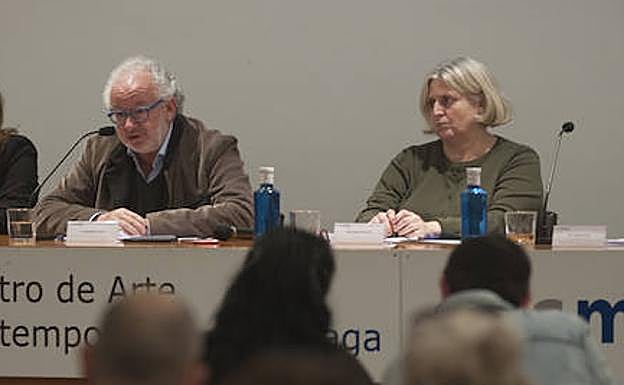 Fernando Francés y Helena Juncosa, en la comparecencia de ayer en el CAC Málaga. 