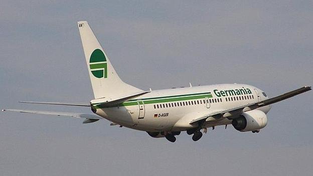 Vista de uno de los aviones de la aerolínea Germania. :: sur