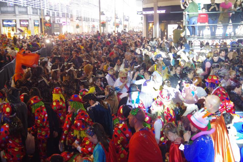 El Centro acoge el pasacalles de los Dioses, la Batalla de las Flores y #yomedisfrazo 