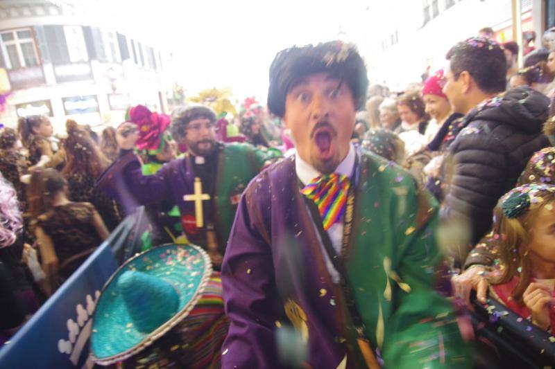 El Centro acoge el pasacalles de los Dioses, la Batalla de las Flores y #yomedisfrazo 