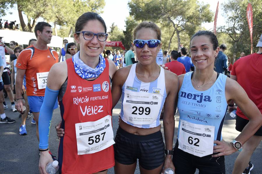 Unos 700 corredores participaron en la tradicional prueba con llegada a Gibralfaro