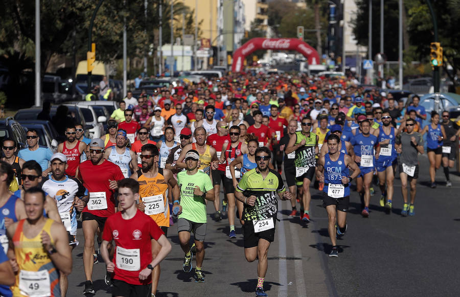Unos 700 corredores participaron en la tradicional prueba con llegada a Gibralfaro