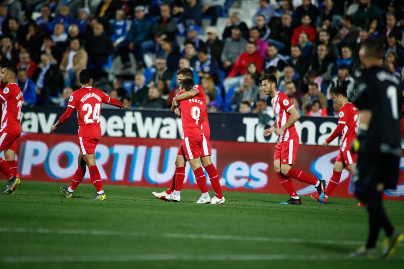 Los jugadores del Girona, celebrando el triunfo