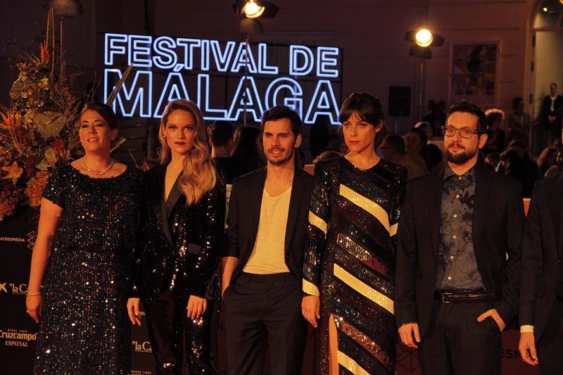 El cine en español se da cita estos días en Málaga. Así está siendo la alfombra del certamen.