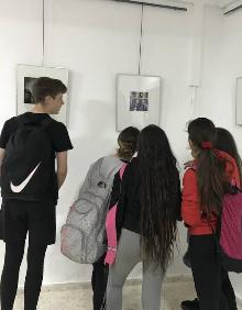 Imagen secundaria 2 - Exposición fotográfica del colectivo Aula 7 en el IES Martiricos