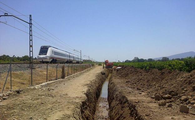 Canalización de la EDAR Bajo Guadalhorce, en 2013. 