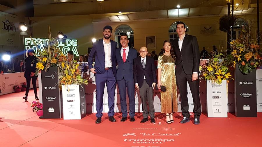 El cine en español se da cita estos días en Málaga. Así está siendo la alfombra del certamen.