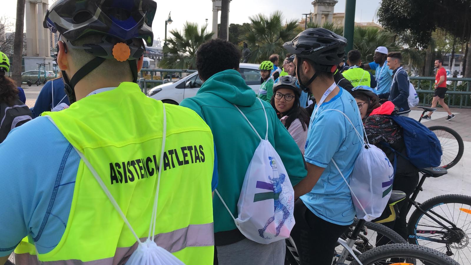 Más de 7.500 corredores participan en la 29ª edición de la Media Maratón Ciudad de Málaga.