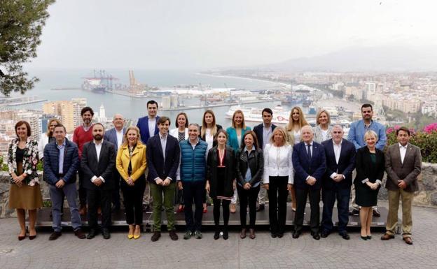 Foto de familia de los integrantes de las listas del PP por Málaga. 