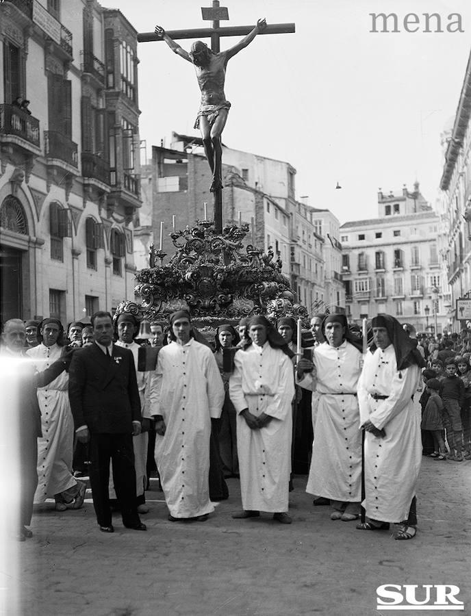 Primera salida del nuevo Cristo en 1942