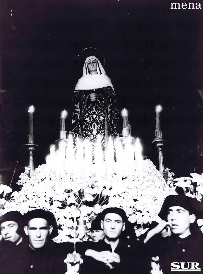 Fotos: Momentos históricos de la Congregación de Mena: el Cristo de la Buena Muerte, la Soledad Coronada y su nexo con La Legión