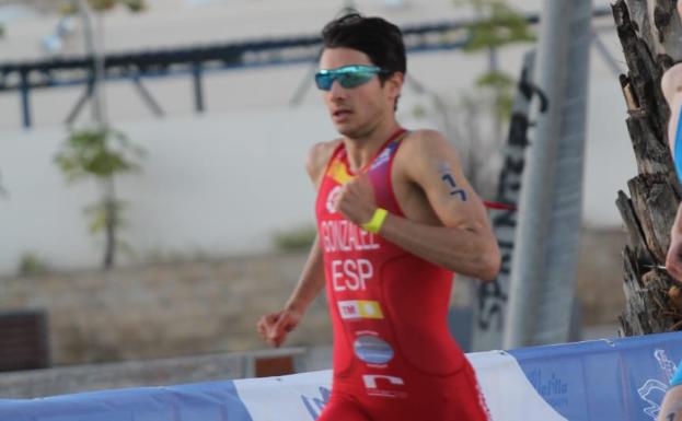 Alberto González, durante la prueba de este domingo en Melilla. 