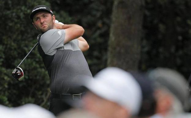 Jon Rahm patina en la última curva