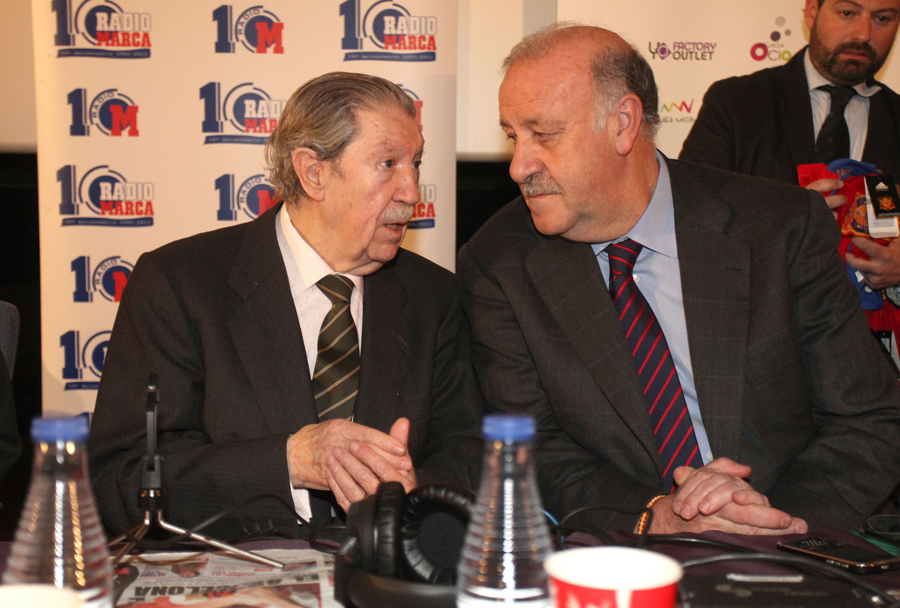 Manuel Alcántara con Vicente del Bosque.