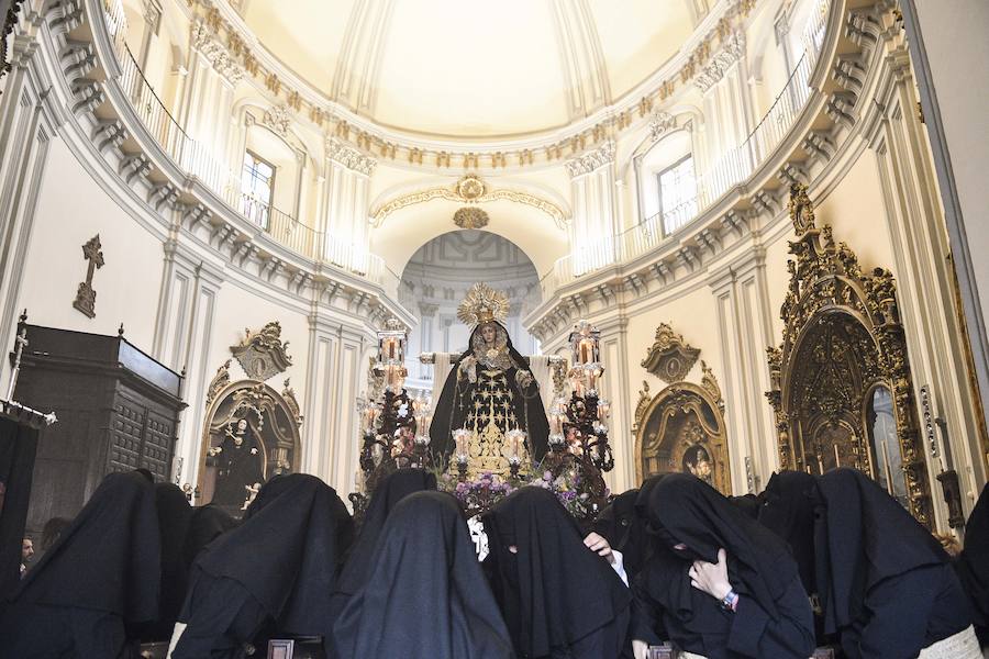 Las fotos de las cofradías del Jueves Santo: Sagrada Cena, Santa Cruz, Viñeros, Vera Cruz, Zamarrilla, Mena, Misericordia, Esperanza.