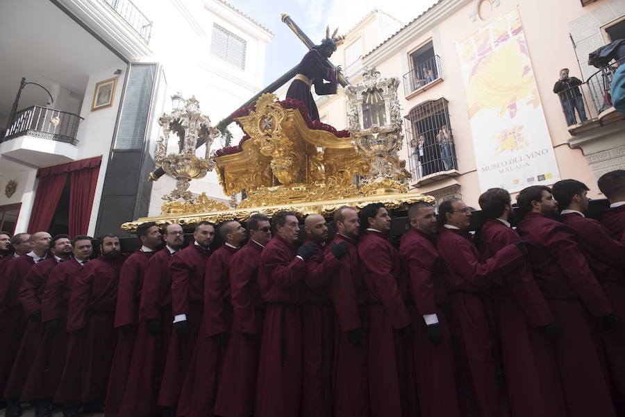 Las fotos de las cofradías del Jueves Santo: Sagrada Cena, Santa Cruz, Viñeros, Vera Cruz, Zamarrilla, Mena, Misericordia, Esperanza.