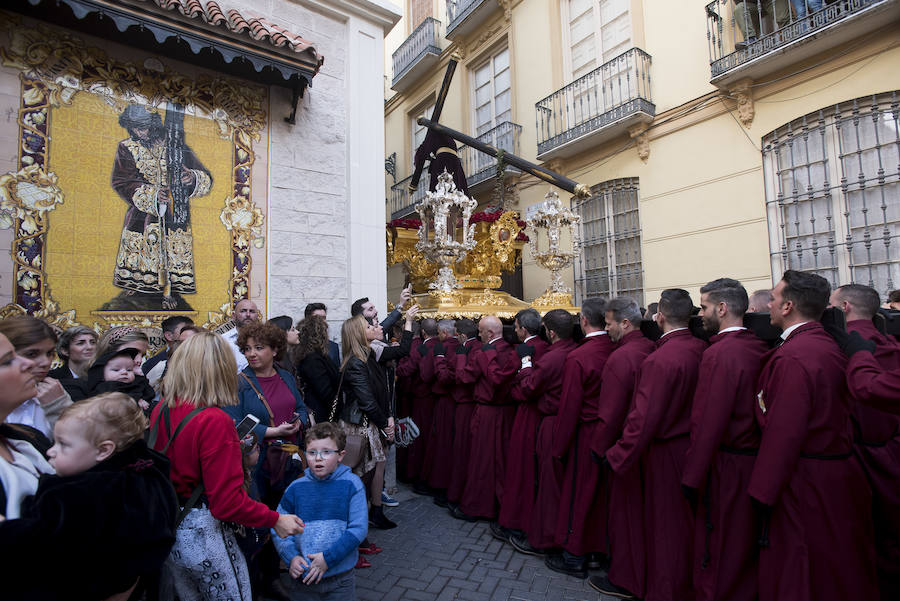 Las fotos de las cofradías del Jueves Santo: Sagrada Cena, Santa Cruz, Viñeros, Vera Cruz, Zamarrilla, Mena, Misericordia, Esperanza.