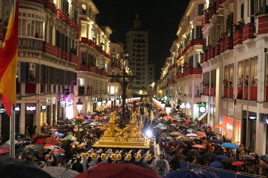 Las fotos de las cofradías del Jueves Santo: Sagrada Cena, Santa Cruz, Viñeros, Vera Cruz, Zamarrilla, Mena, Misericordia, Esperanza.