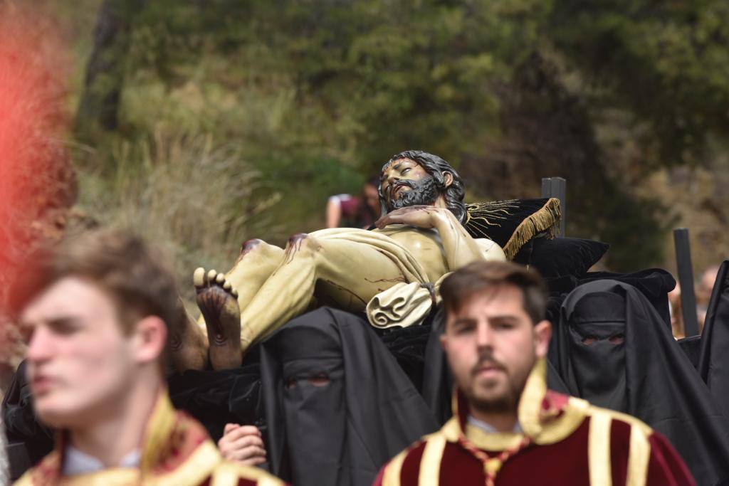 Las fotos de las cofradías del Viernes Santo: Monte Calvario