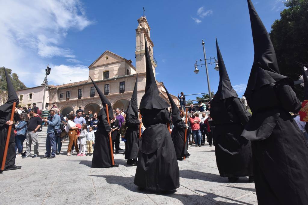 Las fotos de las cofradías del Viernes Santo: Monte Calvario