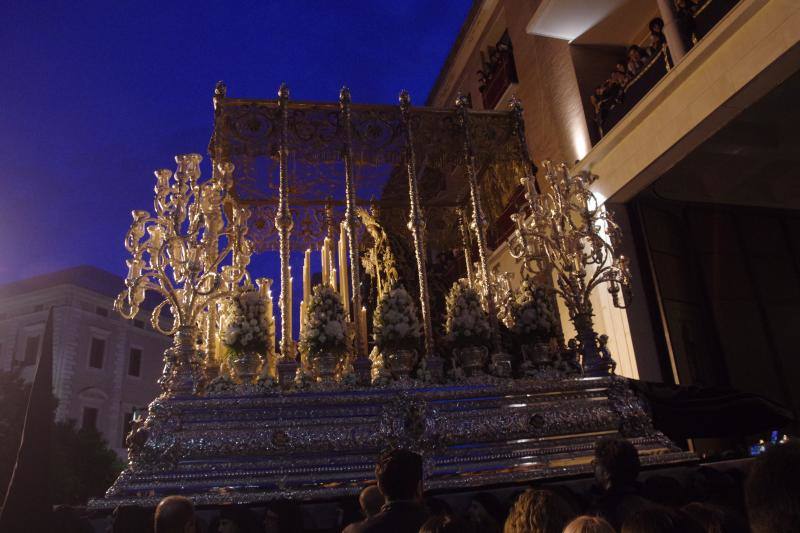 Los cortejos procesionales de Monte Calvario, Descendimiento, Dolores de San Juan, Amor, Traslado, Piedad, Sepulcro y Servitas