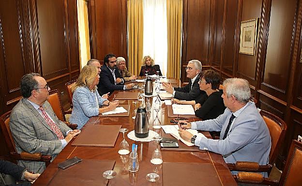 Un momento de la reunión mantenida en Málaga. 