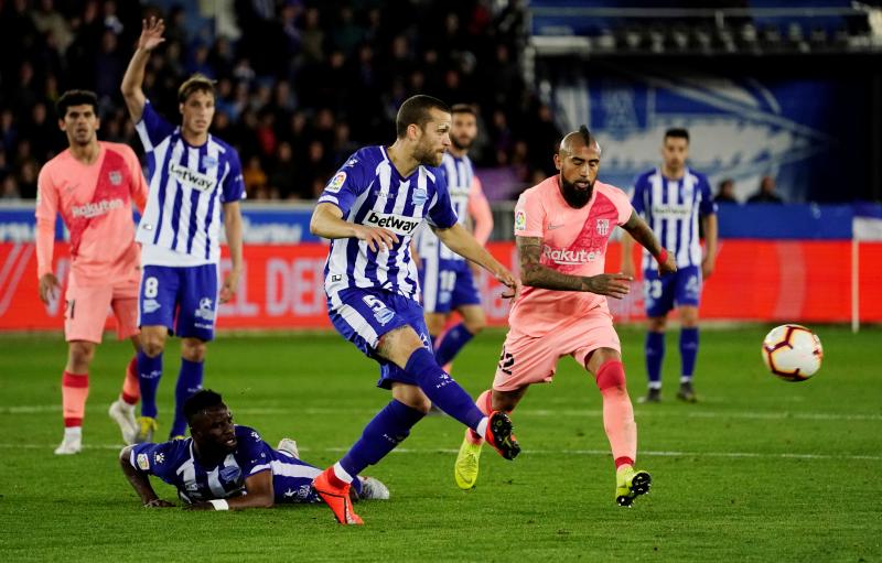 Fotos: Las mejores imágenes del Alavés-Barcelona