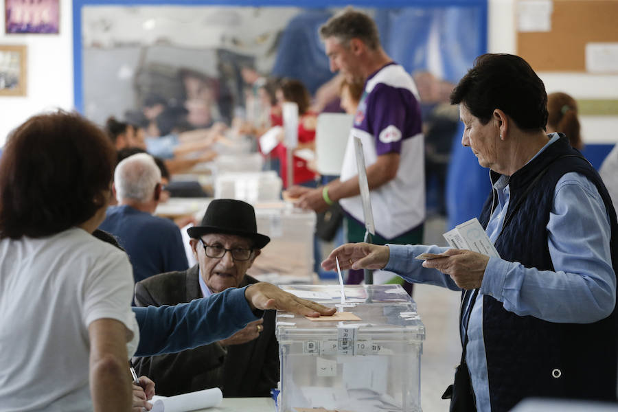 Así transcurren las votaciones a las elecciones generales en la provincia