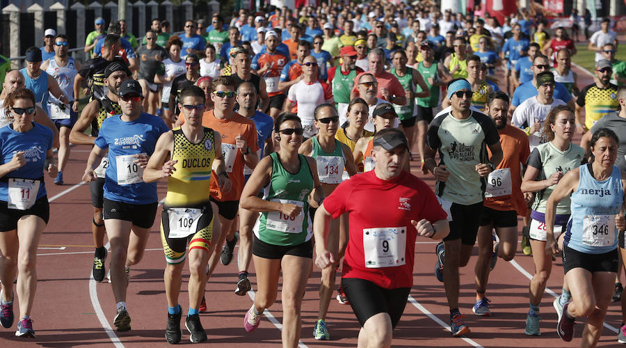 Éxito rotundo en la segunda edición de la Carrera de Empresas organizada por la La escuela de Marketing y Negocios ESIC y SUR que se celebró este miércoles 1 de mayo en Torremolinos con cerca de 500 participantes.