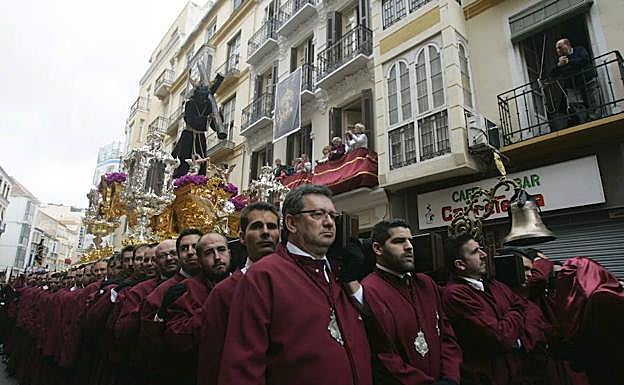 Dimite en bloque la junta de gobierno de la Cofradía de Viñeros