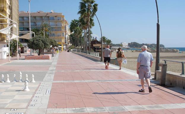 Adjudicada la redacción del proyecto de remodelación integral del paseo marítimo de Estepona