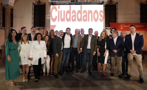 Ciudadanos Antequera presenta su candidatura al Ayuntamiento con el apoyo de Imbroda