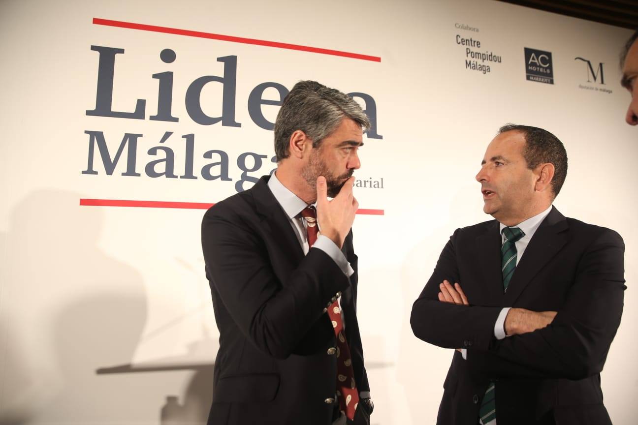 El encuentro organizado por SUR, la Diputación y AC Hoteles se celebra esta mañana en el Pompidou