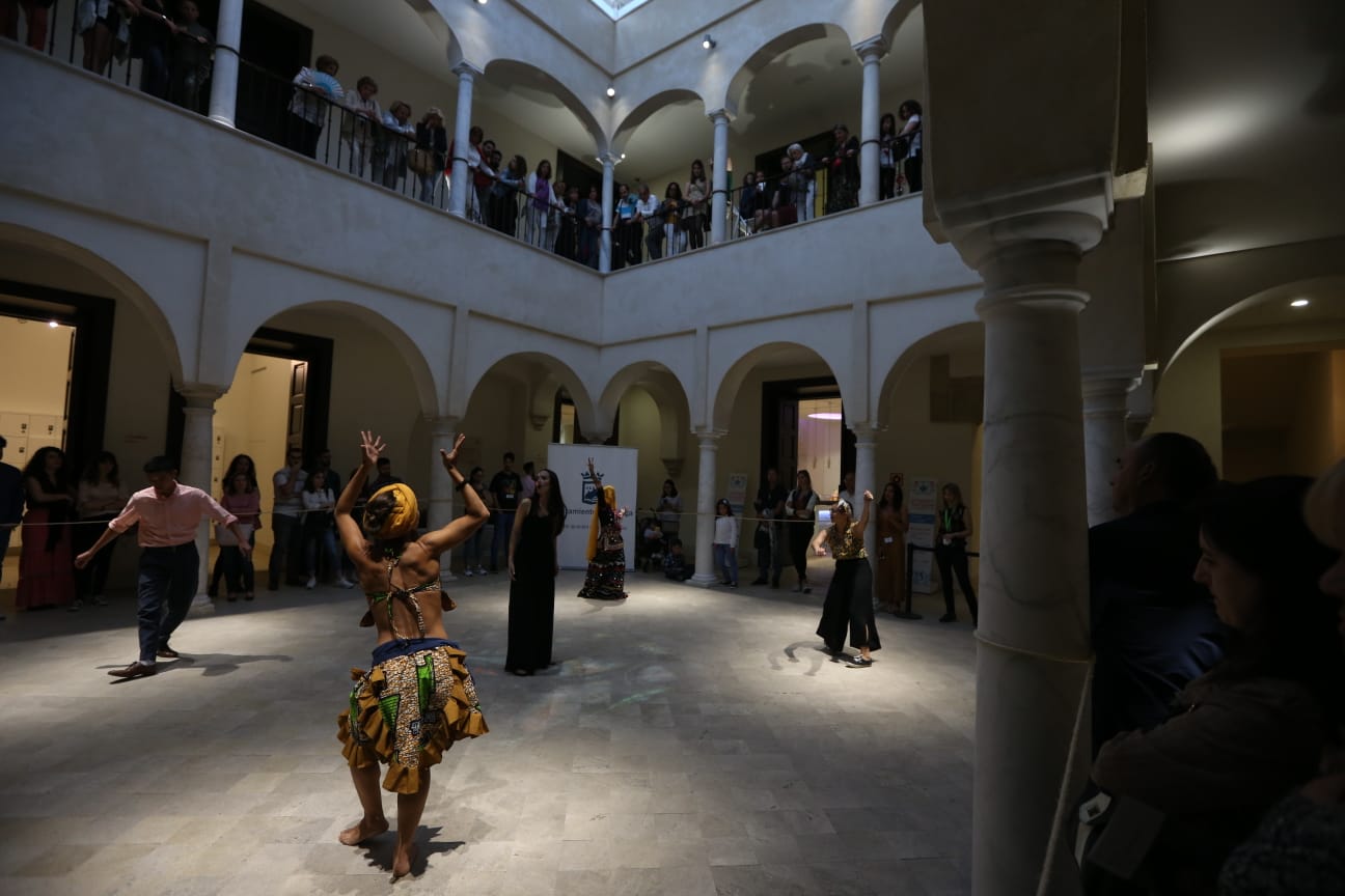 Fotos: Málaga se llena de cultura en La Noche en Blanco 2019