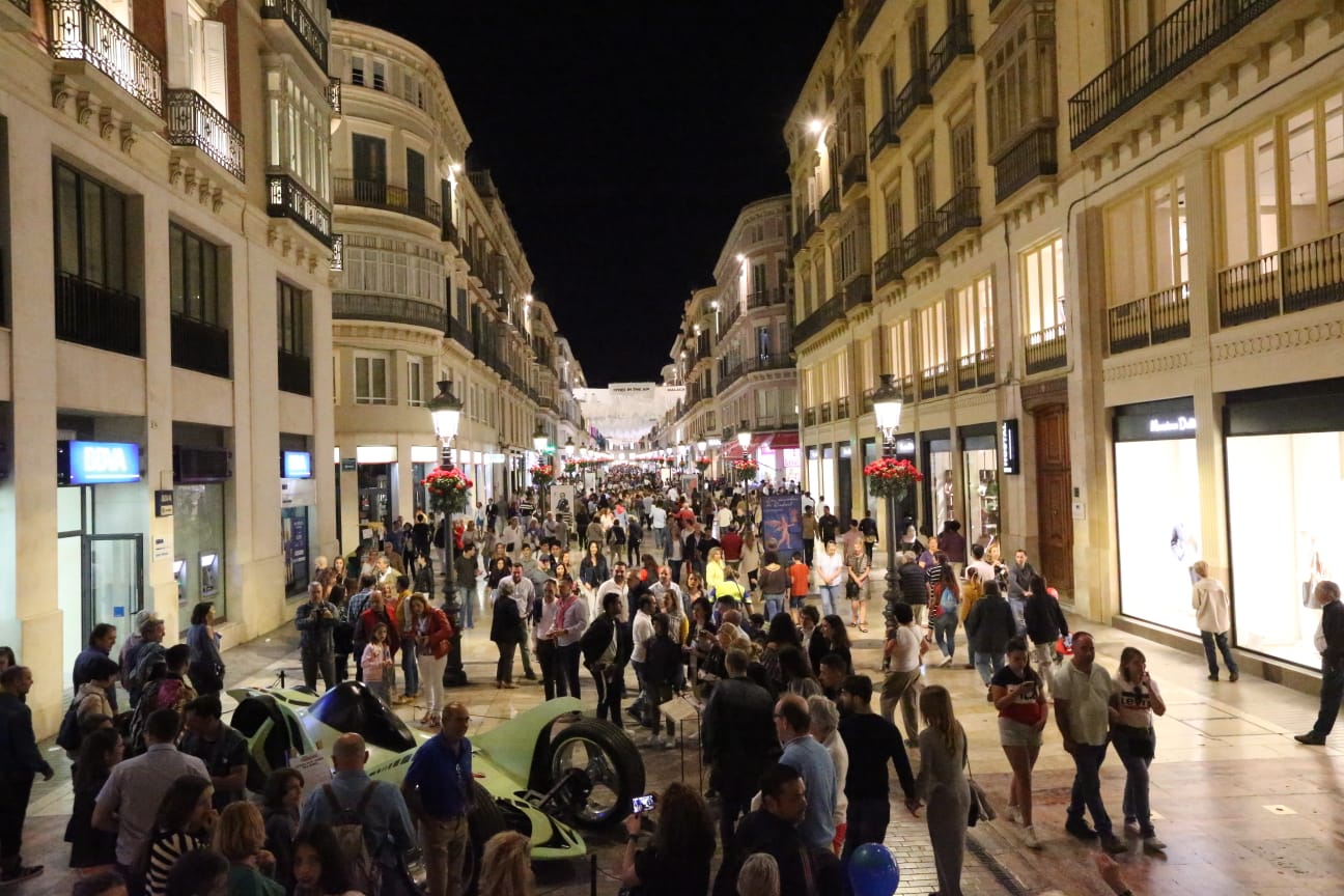 Fotos: Málaga se llena de cultura en La Noche en Blanco 2019