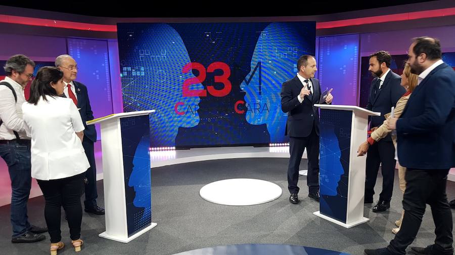 Los dos candidatos por Málaga participan en un debate organizado por 101 TV y Diario SUR