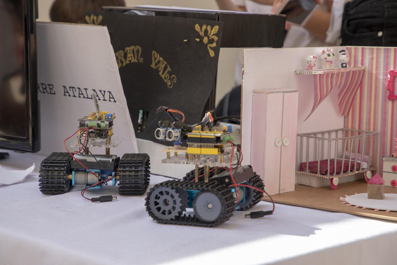 Estudiantes de toda Andalucía participan en la Feria de Tecnología, una muestra de la imaginación, esfuerzo y vocación de los escolares