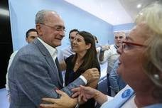 Celebración del Paco de la Torre en la sede del PP.