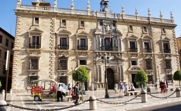 Audiencia de Granada, provincia en la que se realizaron tanto los contactos para el negocio como el acuerdo final que suscribieron los acusados y los responsables de la empresa a la que presuntamente estafaron