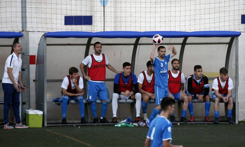 El equipo malagueño comienza la segunda eliminatoria de ascenso a Segunda B con victoria