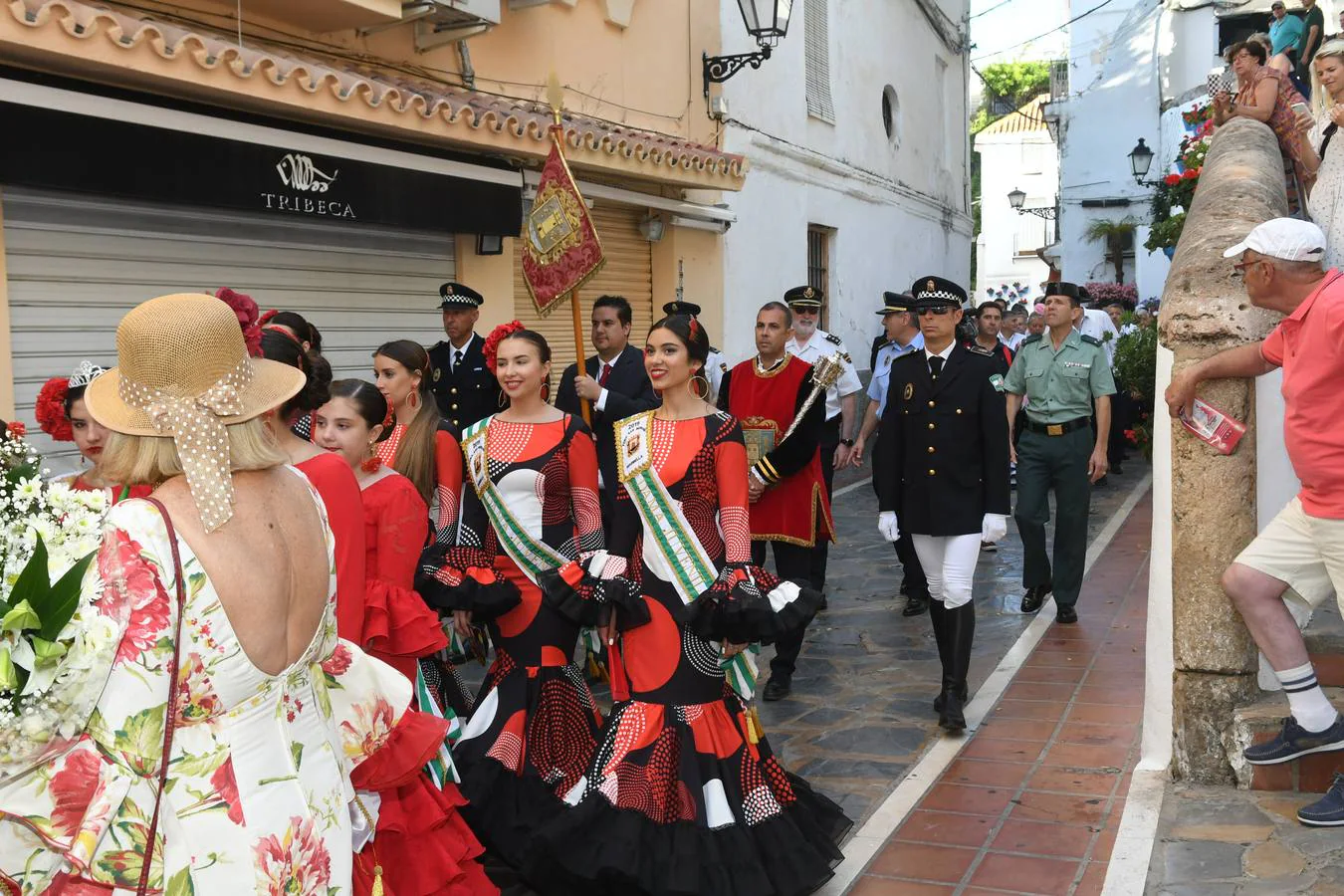 La procesión de San Bernabé de Marbella, en imágenes