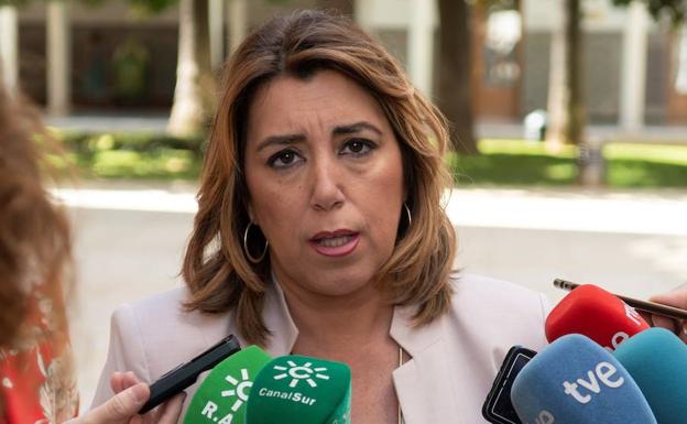 Susana Díaz lamenta que el Gobierno de PP y Cs esté claudicando ante la extrema derecha «si pasa por el aro» de las exigencias de Vox