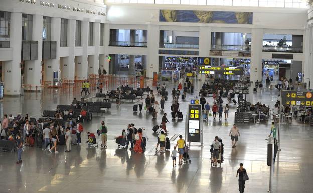 Imagen del archivo del aeropuerto de Málaga, donde fue apresado el hombre. 