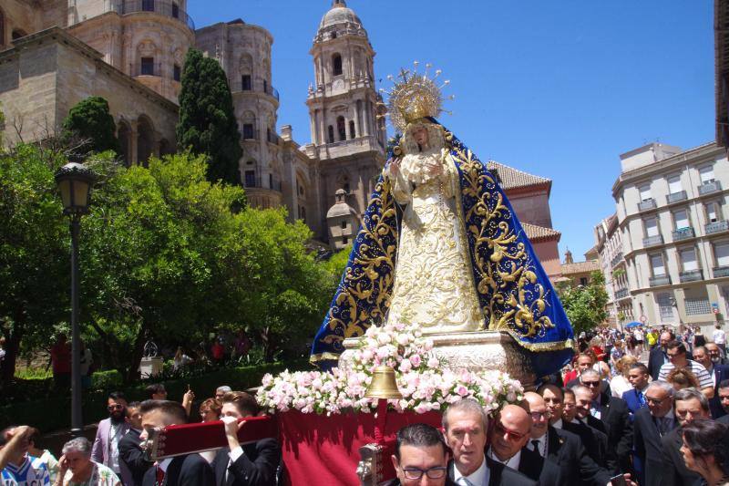 Fotos: Las procesiones de la Trinidad y Estrella, en imágenes