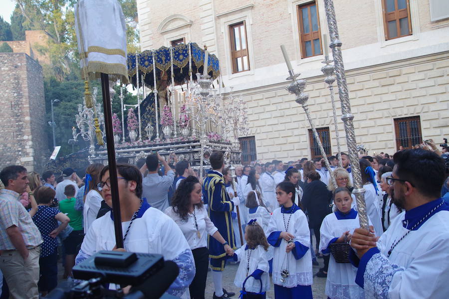 Fotos: Las procesiones de la Trinidad y Estrella, en imágenes
