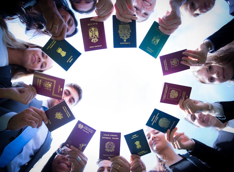 El centro cuenta con alumnos de casi 90 nacionalidades. 