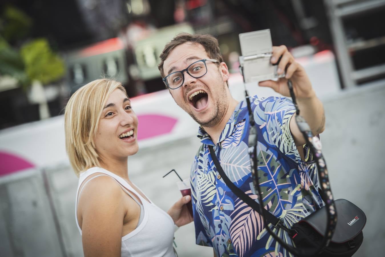 Los amantes del 'indie' toman el municipio de Ojén en la duodécima edición de su festival. Imagen de la jornada del viernes