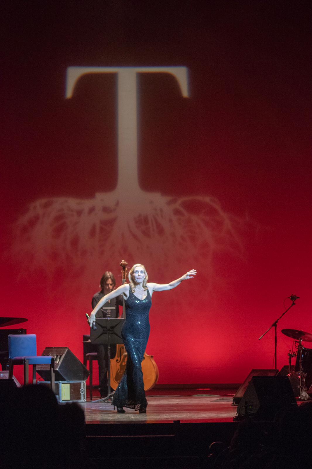 Fotos: Ute Lemper brilla en el Teatro Cervantes